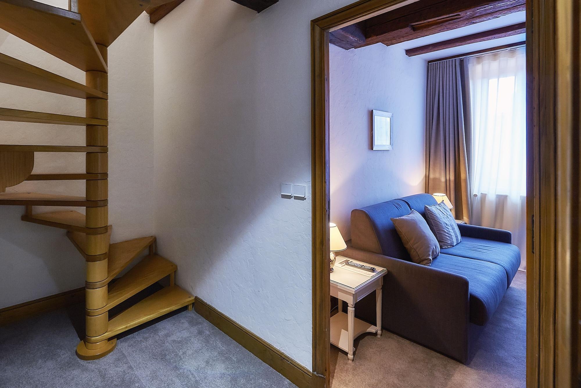 Relais & Chateaux La Maison Des Tetes Colmar Luaran gambar