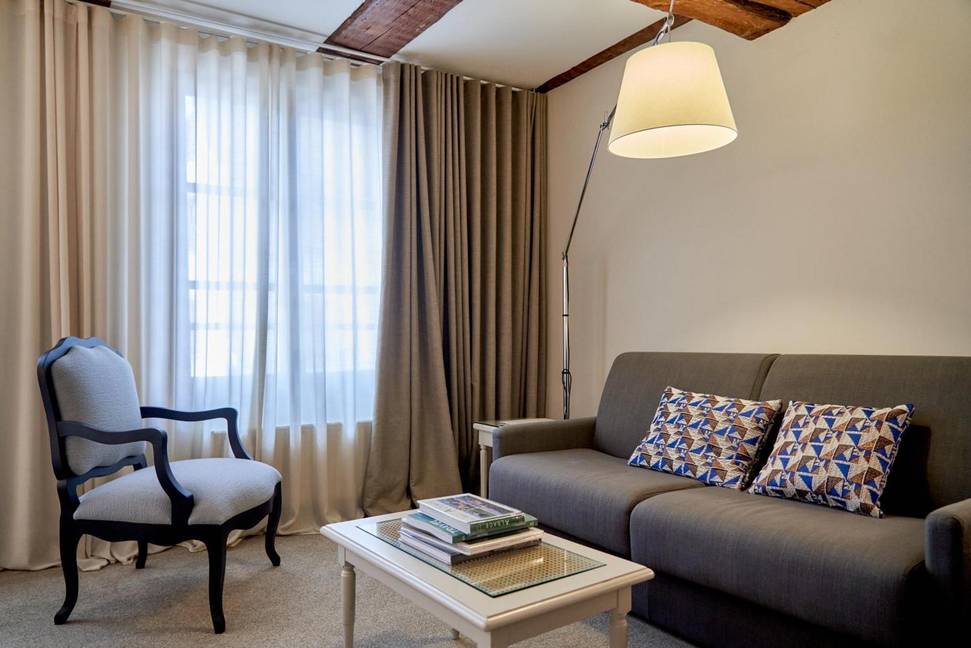 Relais & Chateaux La Maison Des Tetes Colmar Luaran gambar