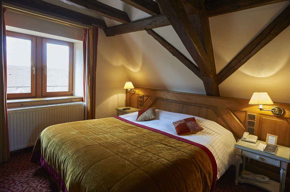 Relais & Chateaux La Maison Des Tetes Colmar Luaran gambar