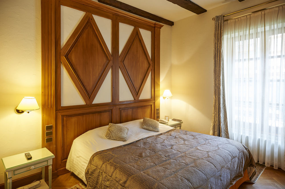 Relais & Chateaux La Maison Des Tetes Colmar Luaran gambar