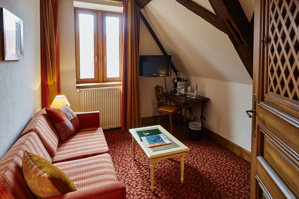 Relais & Chateaux La Maison Des Tetes Colmar Luaran gambar